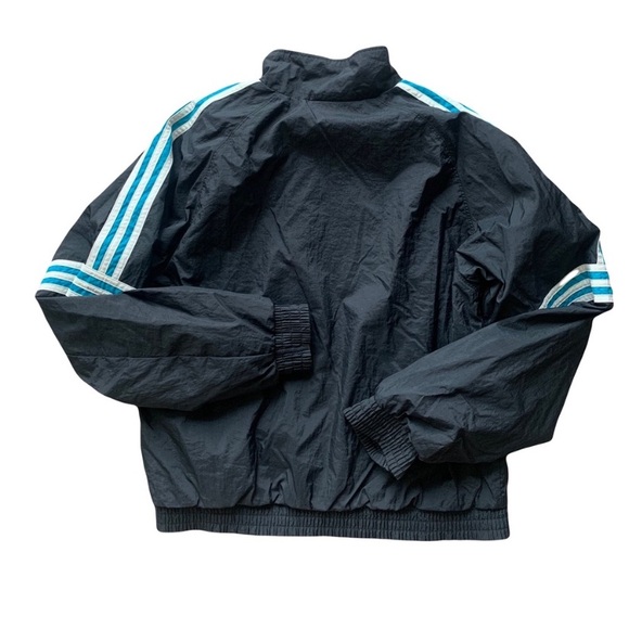 Adidas - Picture 2 of 3